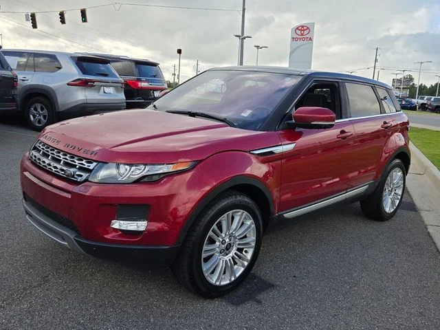 Used 2013 Red Land Rover Prestige image 3
