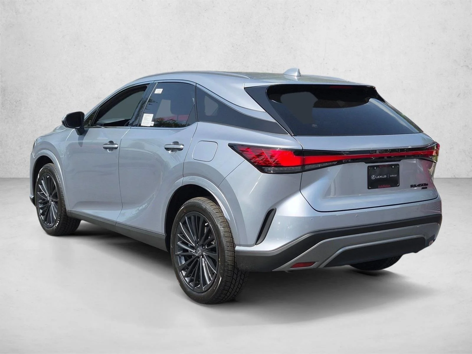 New 2026 Iridium Lexus RX 450h+ PREMIUM AWD image 6