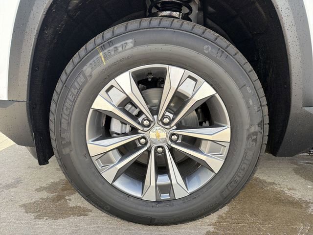 2026 Chevrolet Equinox LT - Photo 11
