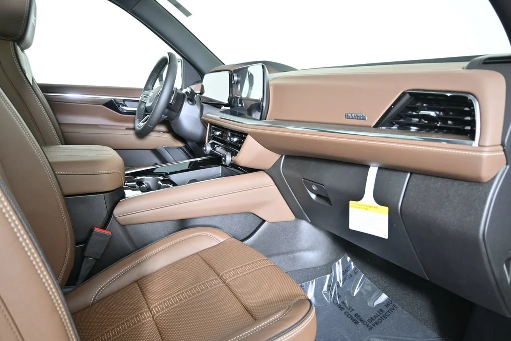 2026 Chevrolet Suburban High Country - Photo 15