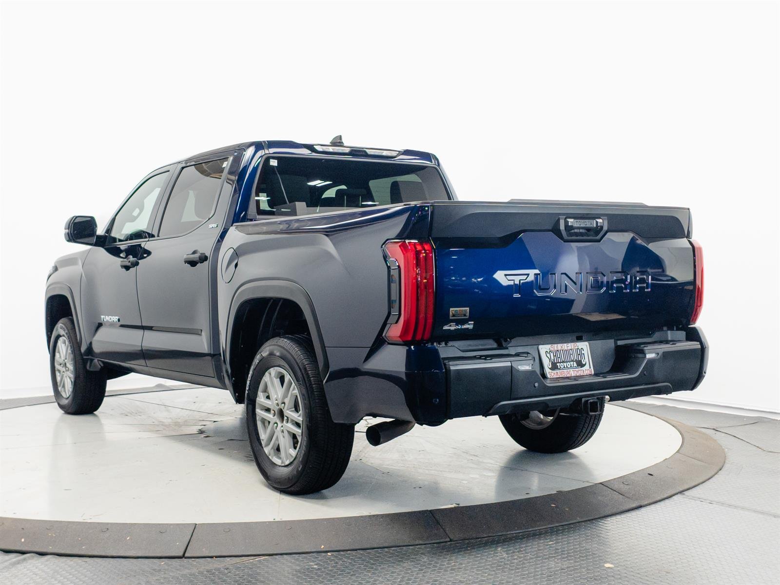 Used 2025 Blue Toyota SR5 image 8