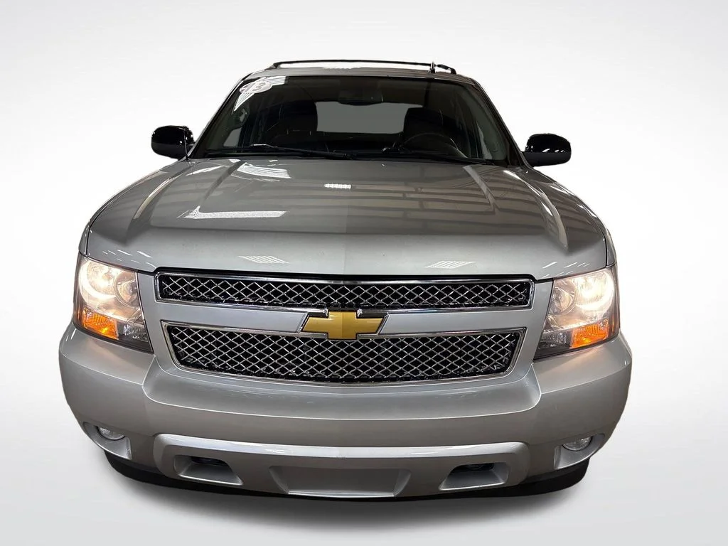 Used 2013 Silver Chevrolet LT image 9