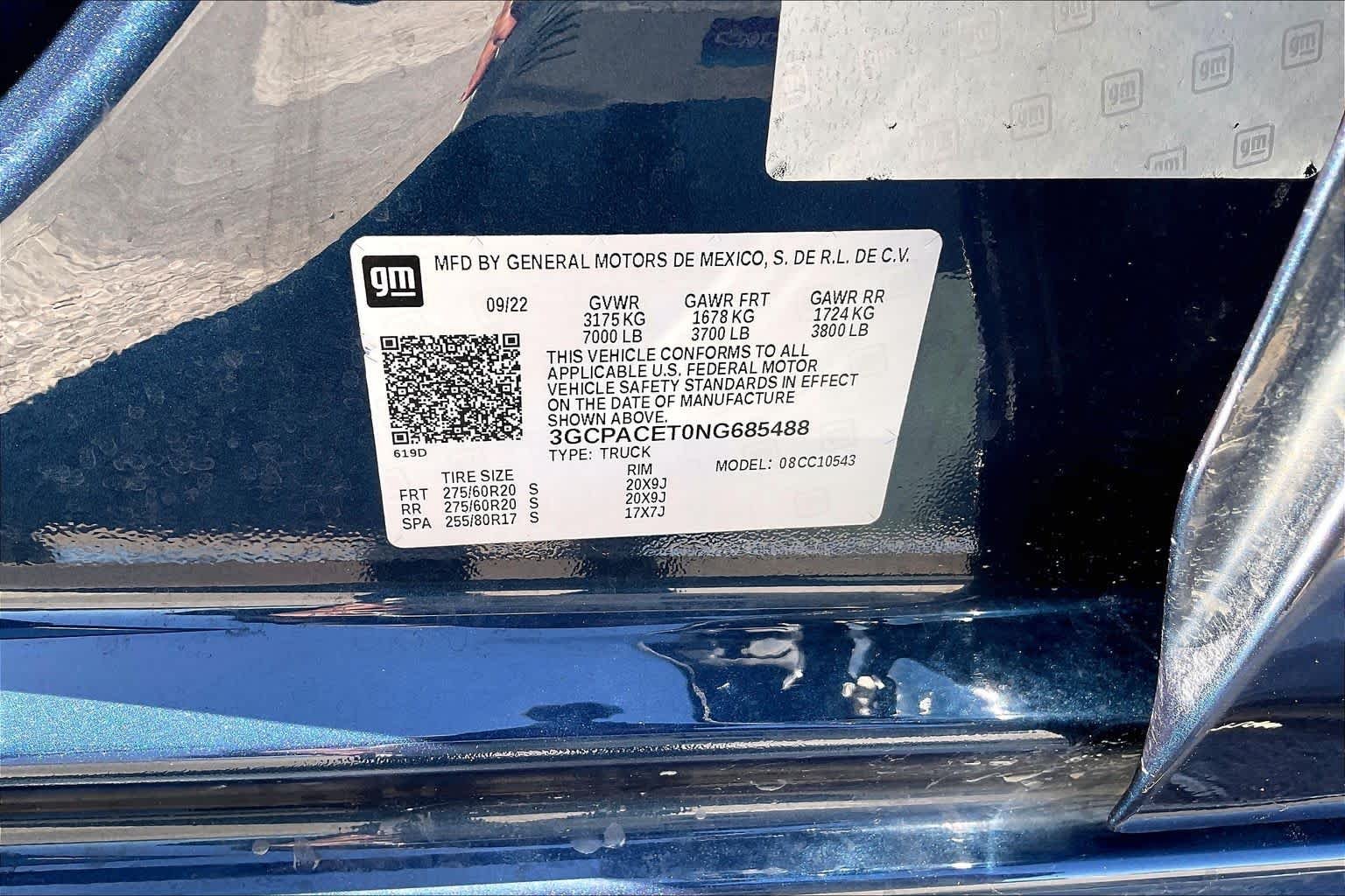 Used 2022 Northsky Blue Metallic Chevrolet LT image 33