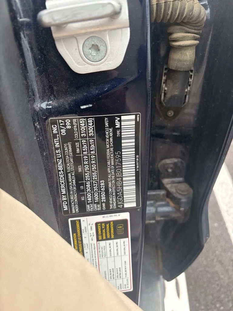 Certified Used 2018 Blue Mercedes-Benz GLE 350 image 20