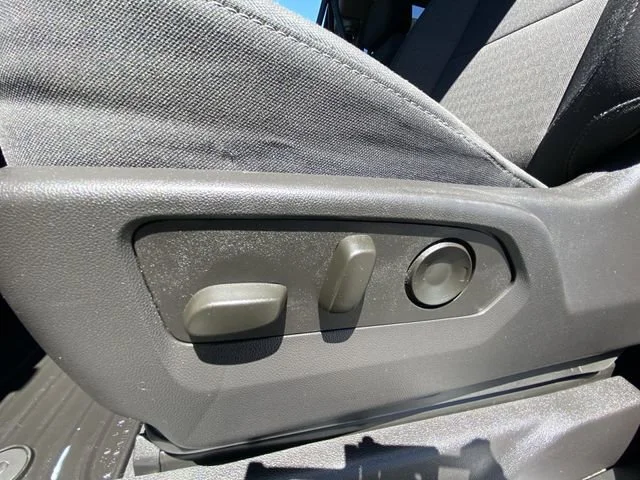 Used 2025 Slate Gray Metallic Chevrolet Custom image 12