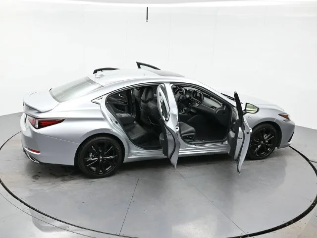 Used 2024 Iridium Lexus ES 350 F SPORT Handling image 45