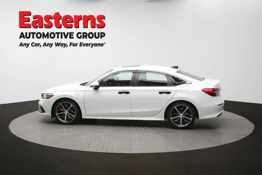Used 2022 White Honda Touring image 60
