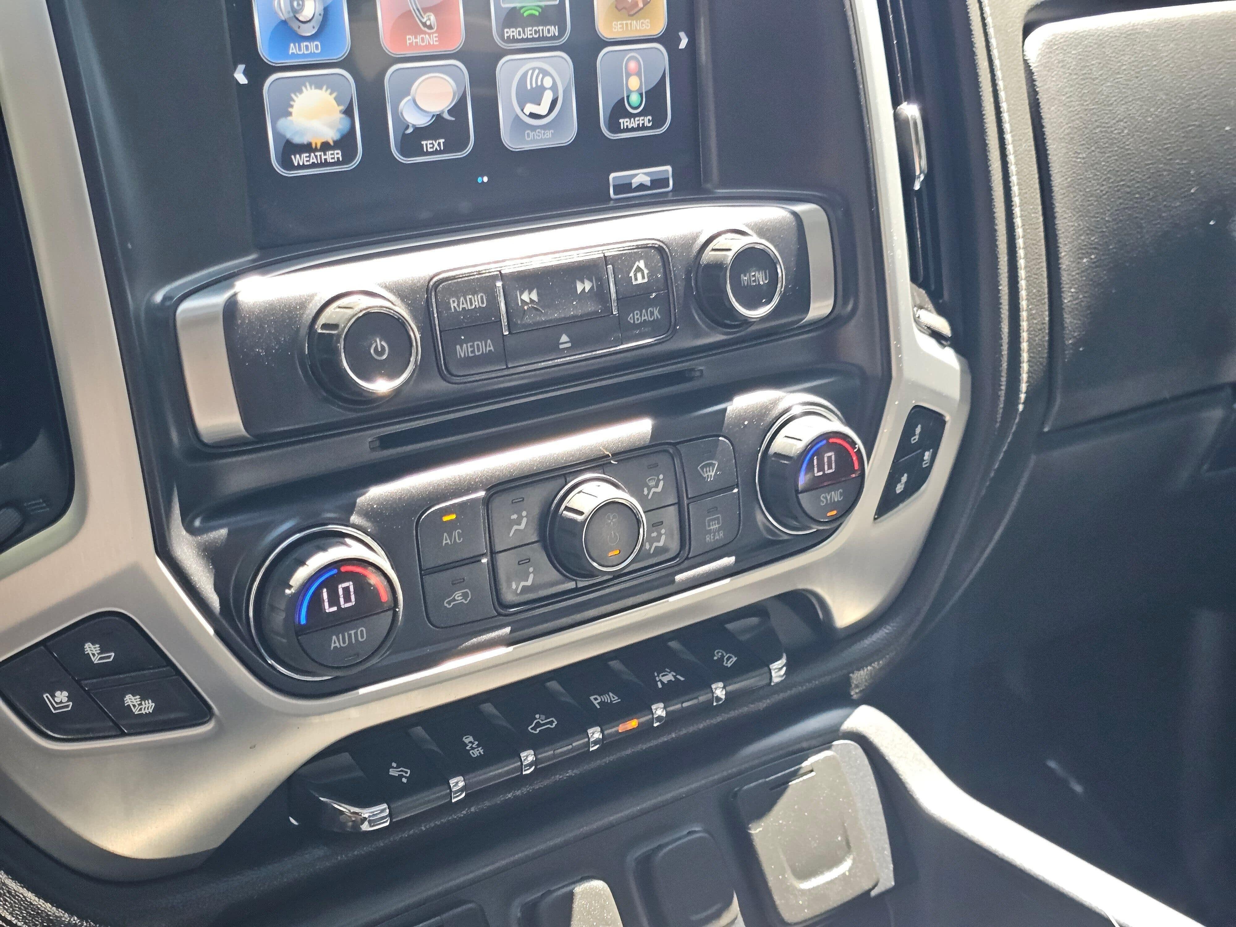 Used 2017 White Frost Tricoat GMC SLT image 30