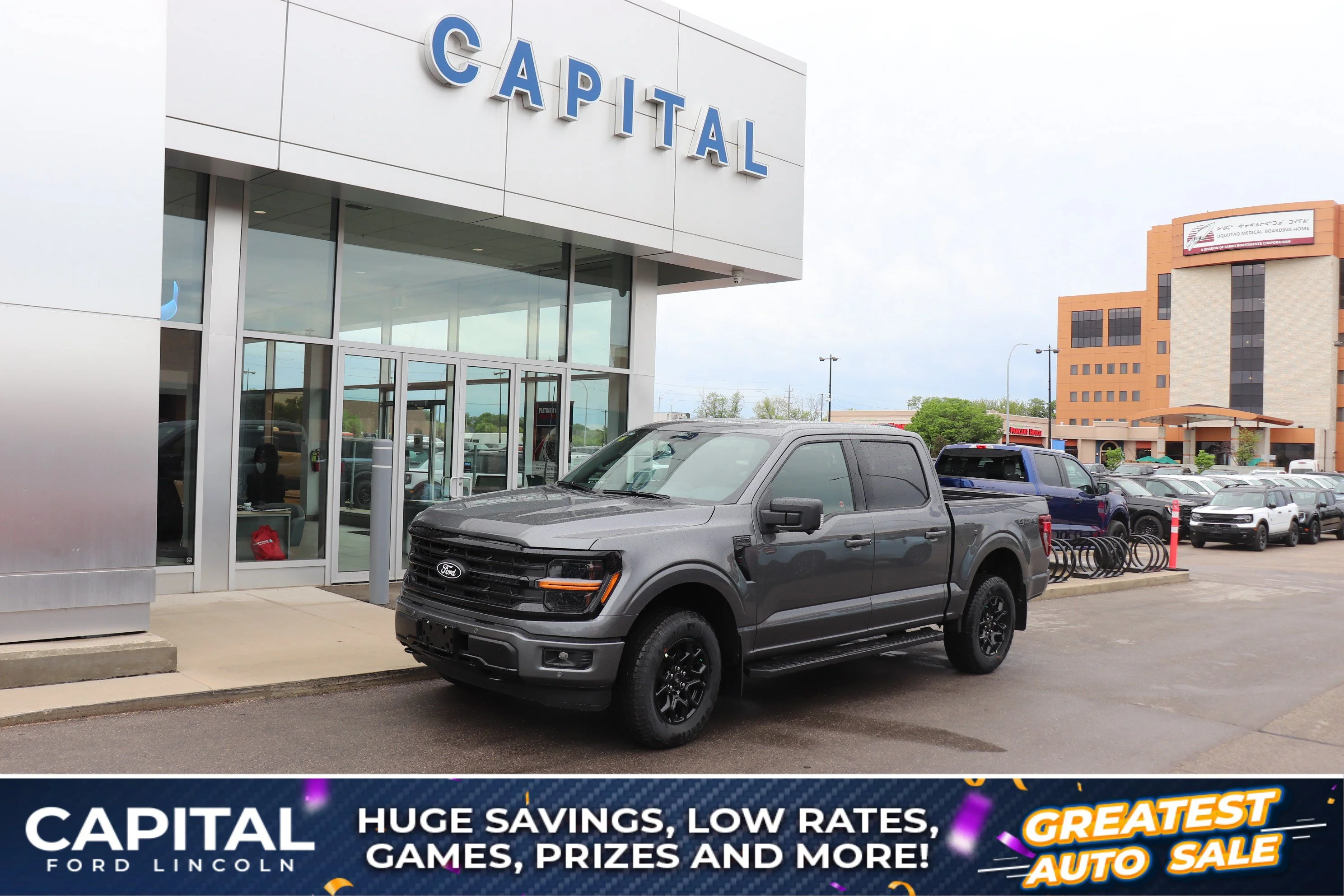 New 2026 CARBONIZED GREY METALLIC Ford XLT image 1