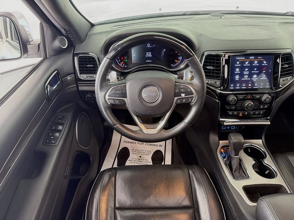 Used 2019 Ivory 3-Coat Jeep Overland image 24