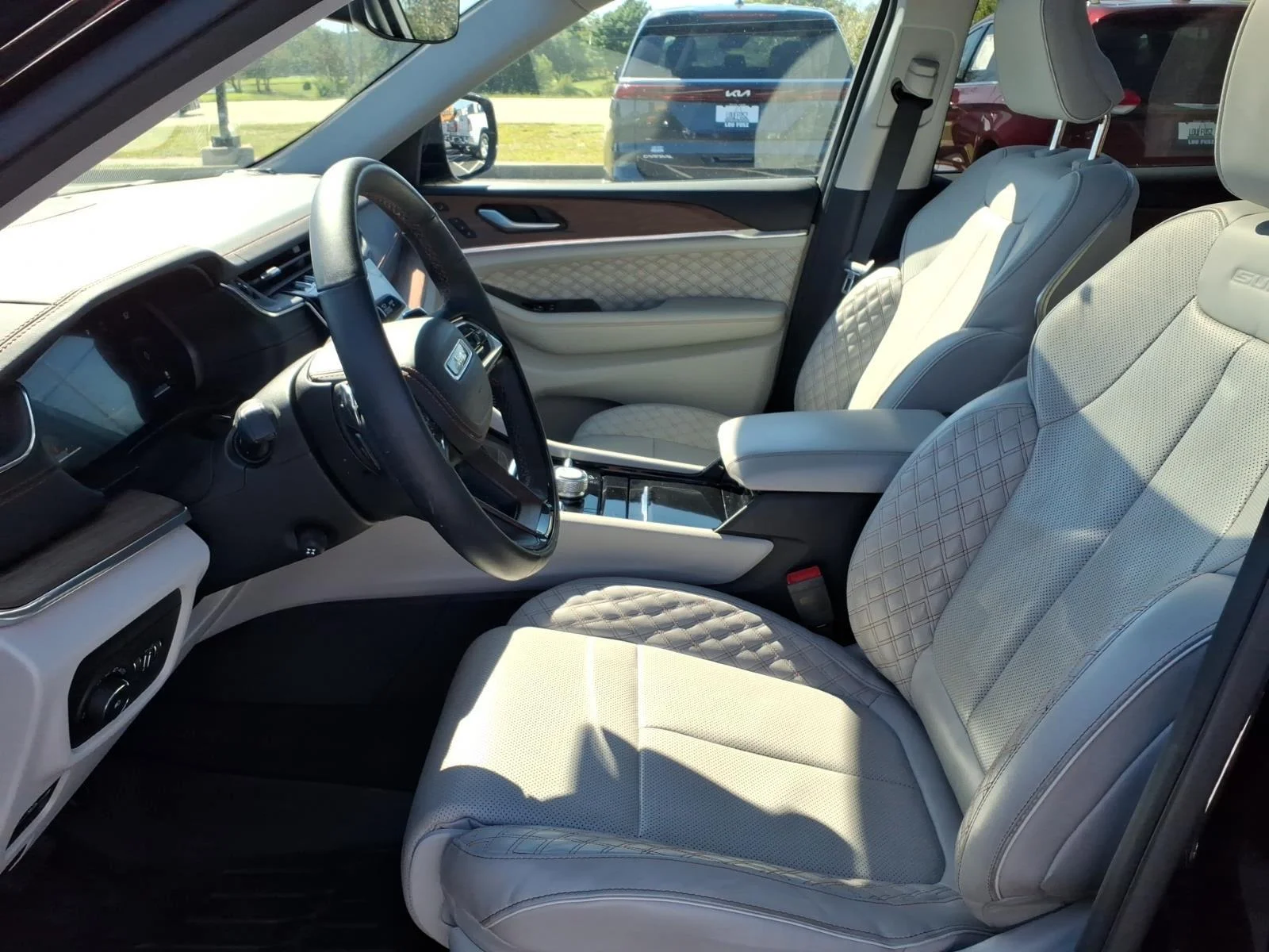 Used 2023 Bright White Clearcoat Jeep Summit image 24