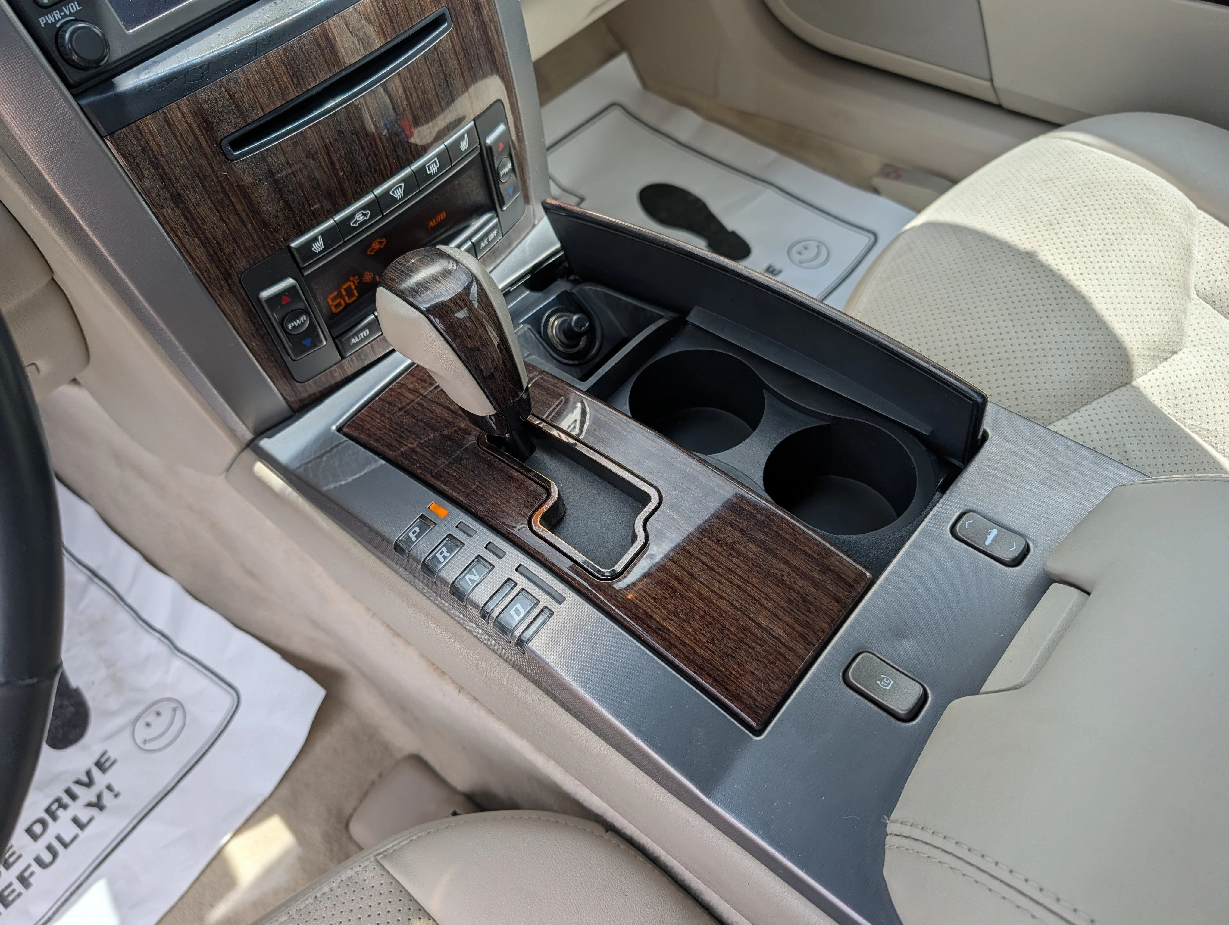 Used 2006 Black Raven Cadillac  image 17