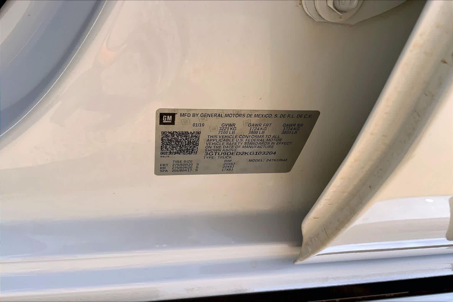 Used 2019 Summit White GMC SLT image 34