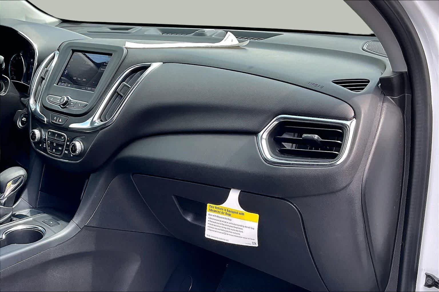 Used 2024 Summit White Chevrolet LT image 16