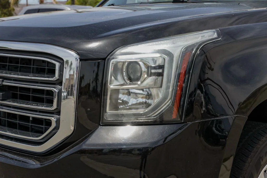 Used 2020 Black GMC SLT image 10
