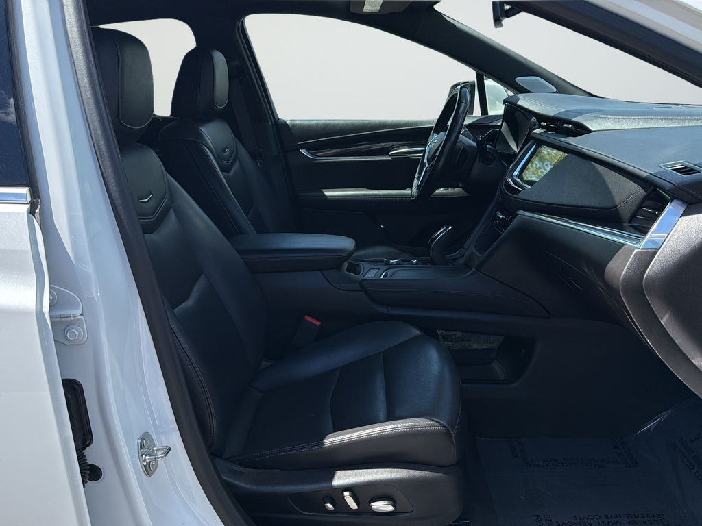 Used 2023 White Cadillac Premium Luxury image 23
