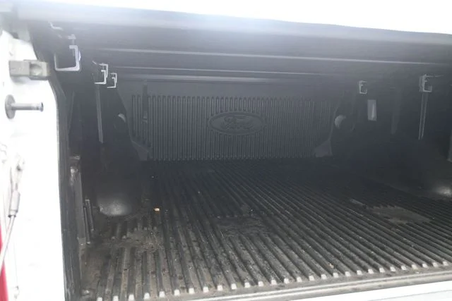 Certified Used 2022 White Metallic Ford XLT image 50