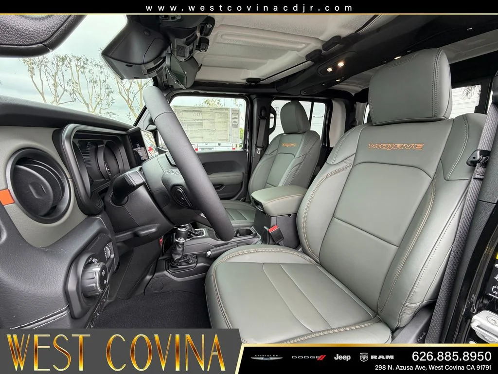 New 2026 Black Clearcoat Jeep Mojave image 25