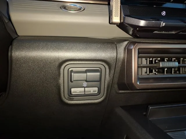 Used 2025 Interstellar White GMC 3X image 31