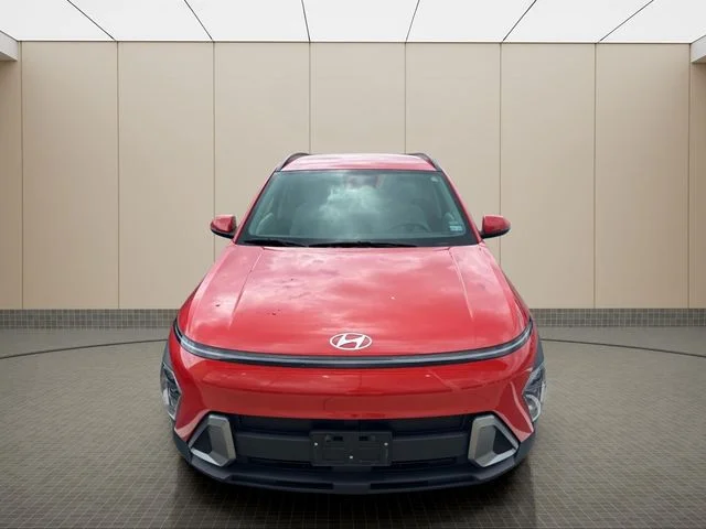 Used 2025 Orange Hyundai SEL image 7