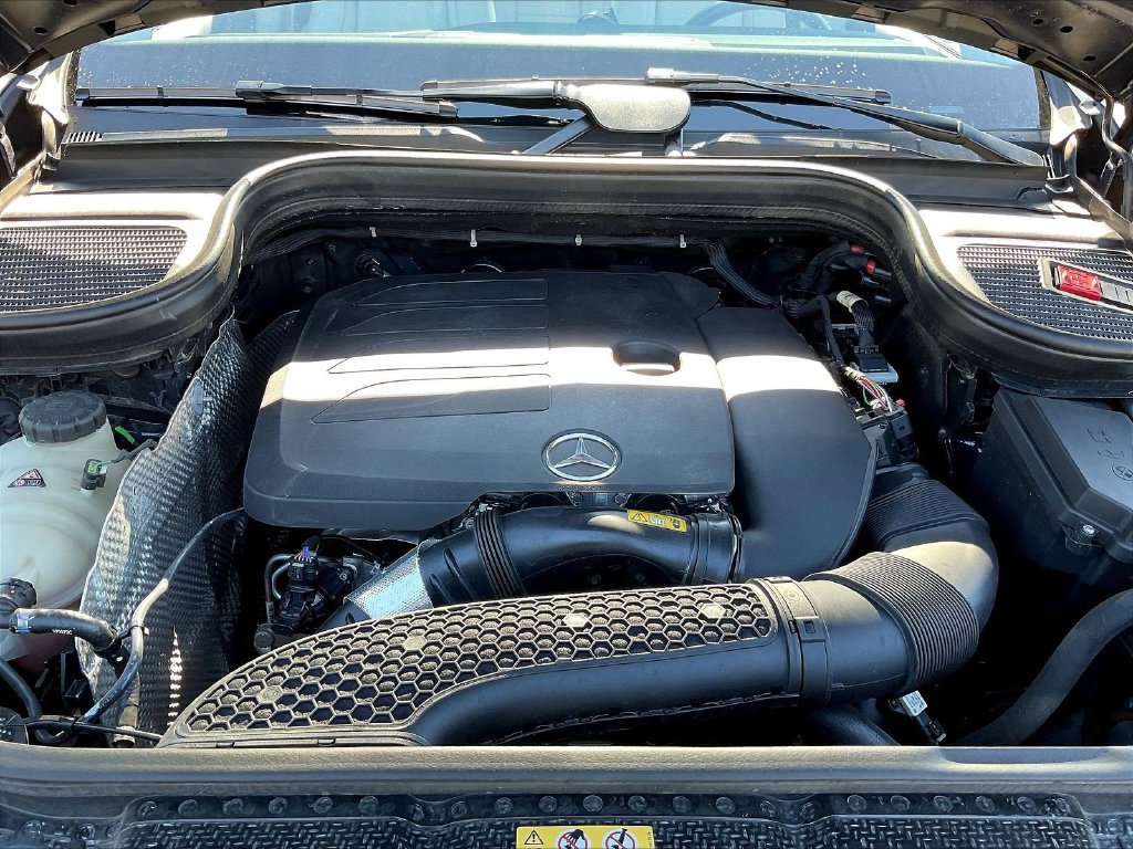 Certified Used 2022 Lunar Blue Metallic Mercedes-Benz GLE 350 image 31