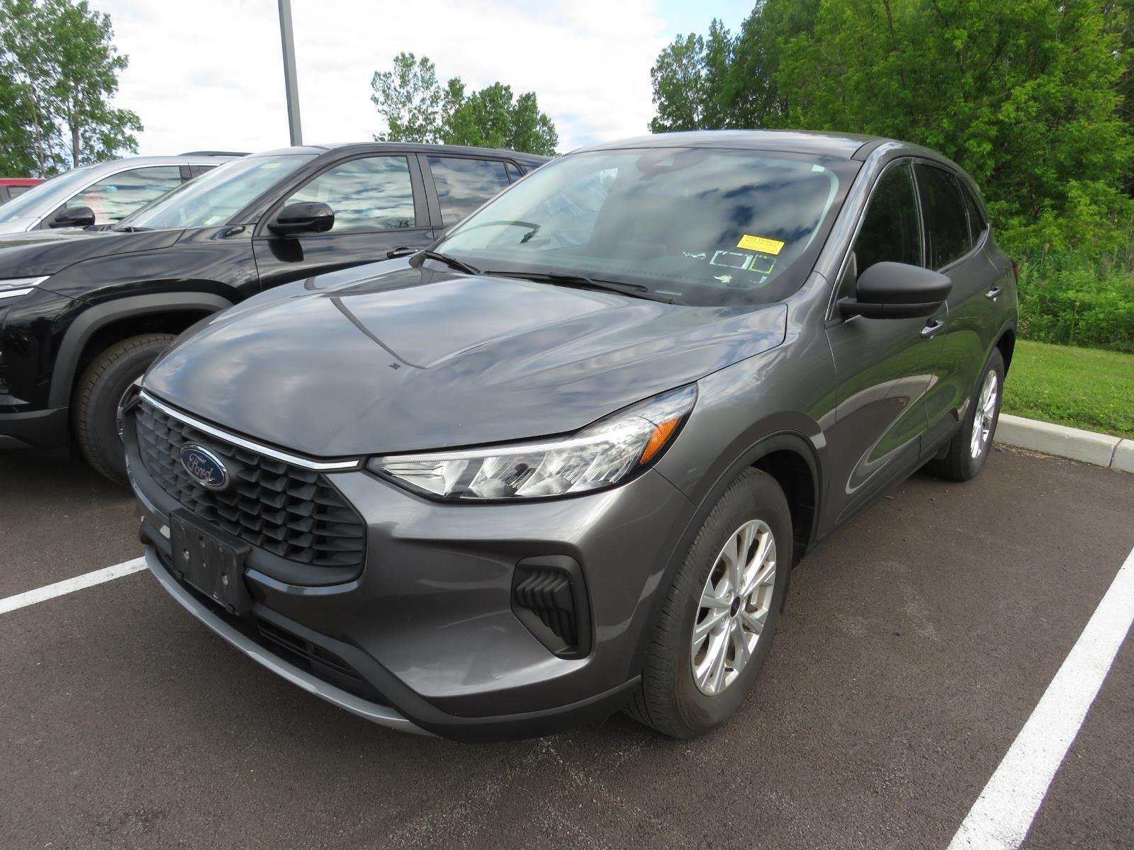 Used 2023  FORD TRUCK  image 6