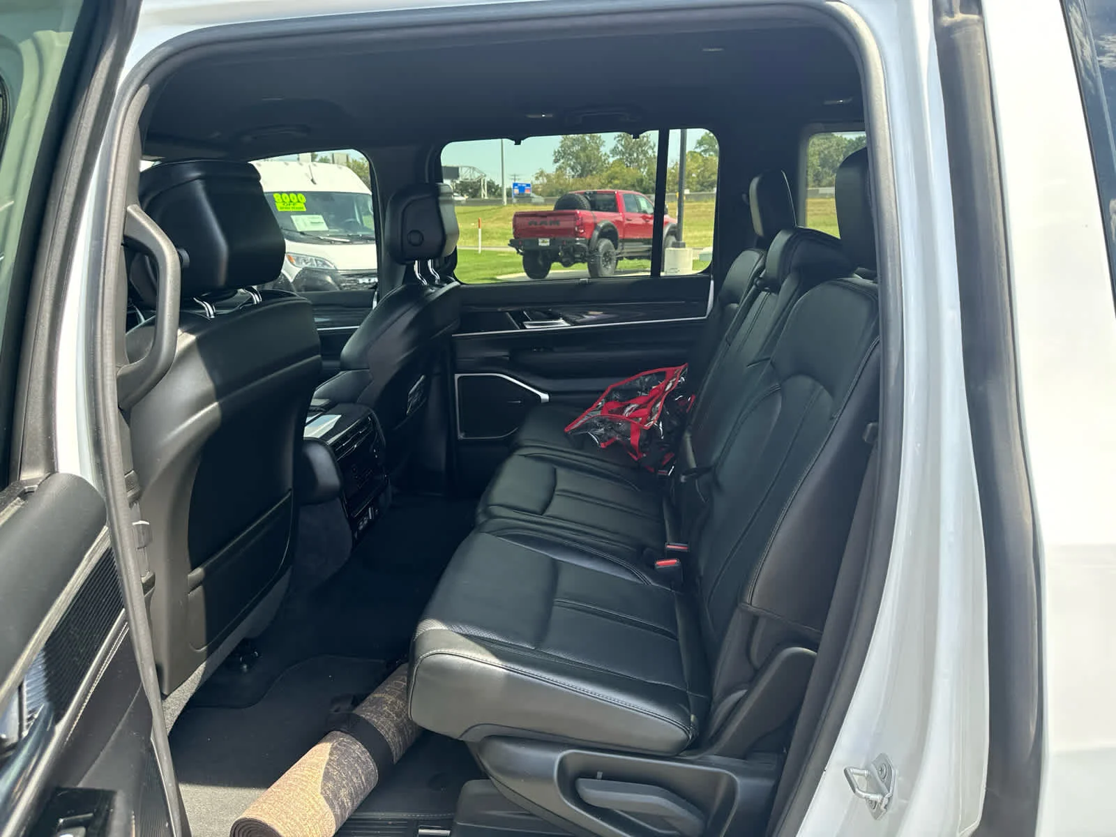 Used 2022 Bright White Clearcoat Jeep Series III image 9