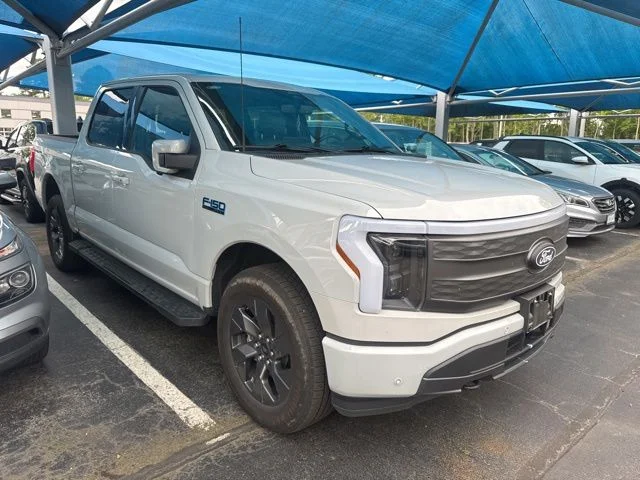 2024 Ford F-150 Lariat 4x4 SuperCrew 5-1/2 Box's photo