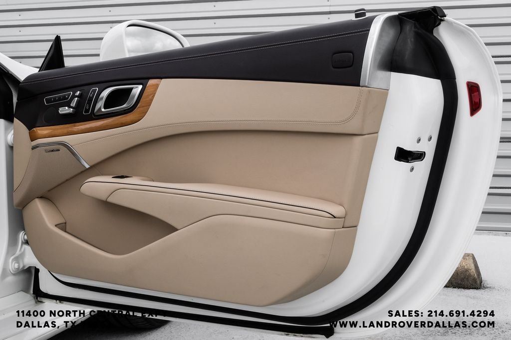 Used 2018 White Mercedes-Benz SL 550 image 50
