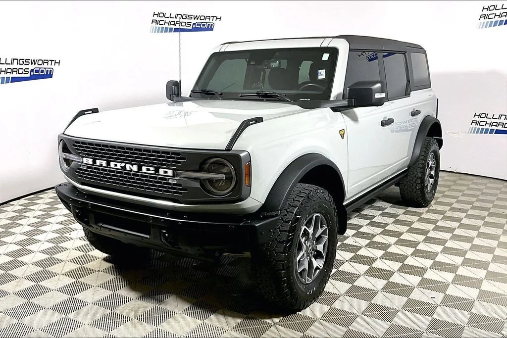 2024 Ford Bronco Badlands 4x4's photo
