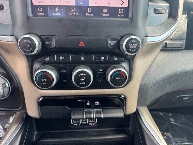 Certified Used 2022 Diamond Black Ram Laramie image 18