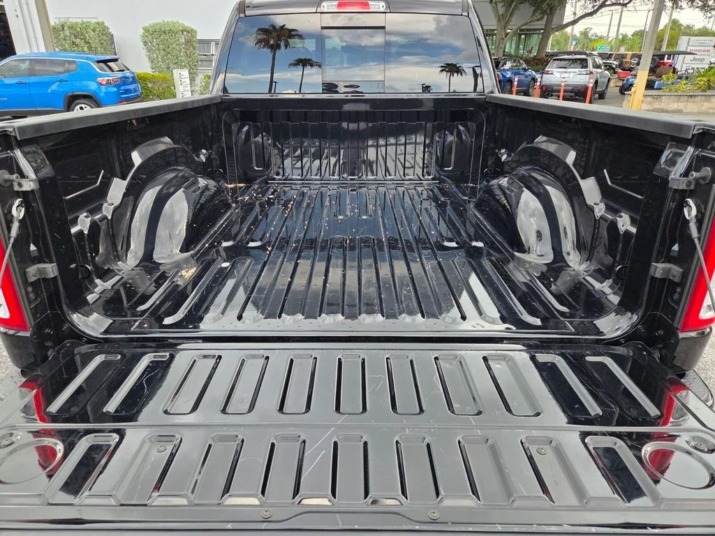 Certified Used 2022 Black Ram Big Horn/Lone Star image 9