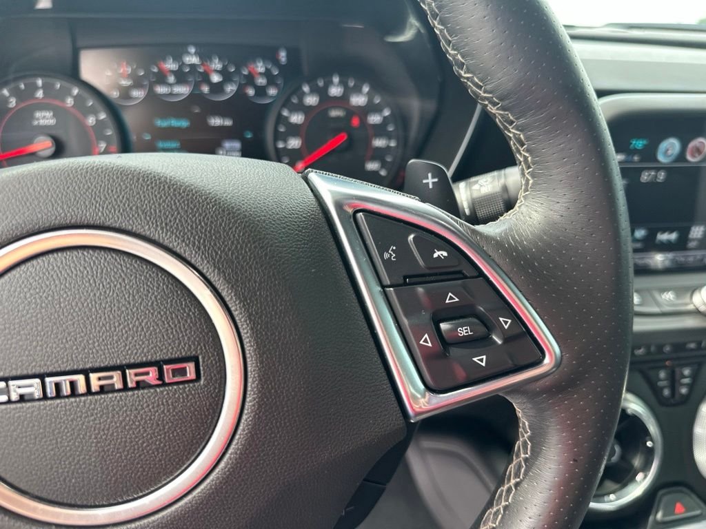 Used 2018 Blue Chevrolet 2LT image 13