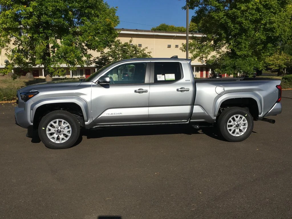 New 2026 Celestial Silver Metallic Toyota SR5 image 3