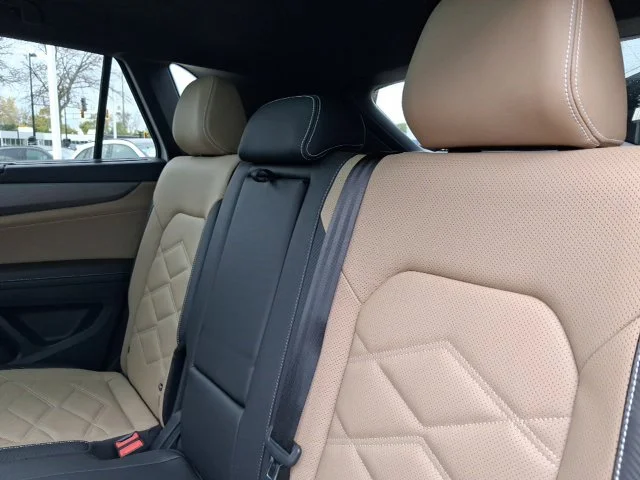 2026 Volkswagen Atlas Cross Sport SE w/Tech - Photo 24
