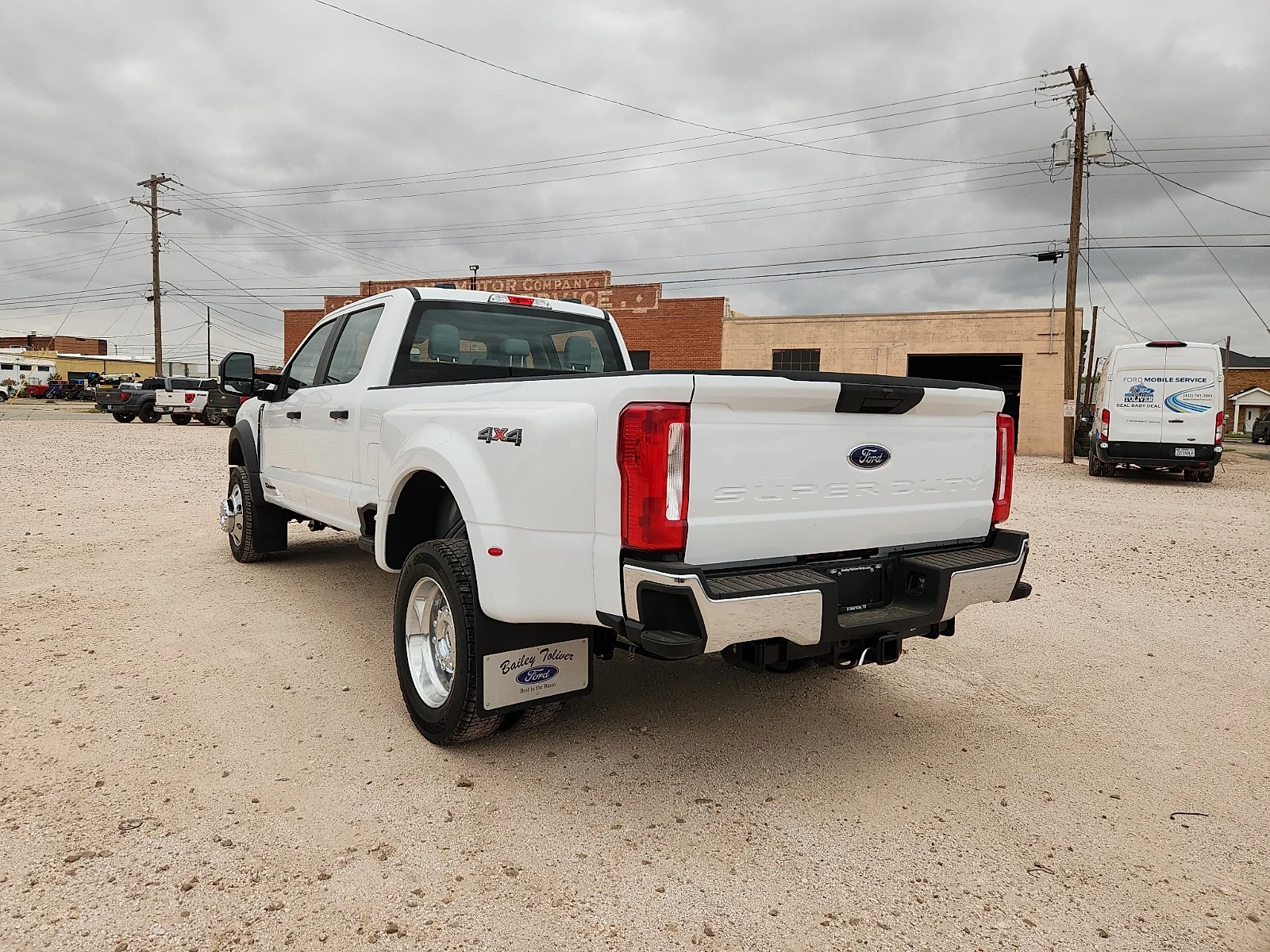 New 2026 Oxford White Ford F-450® XL image 5