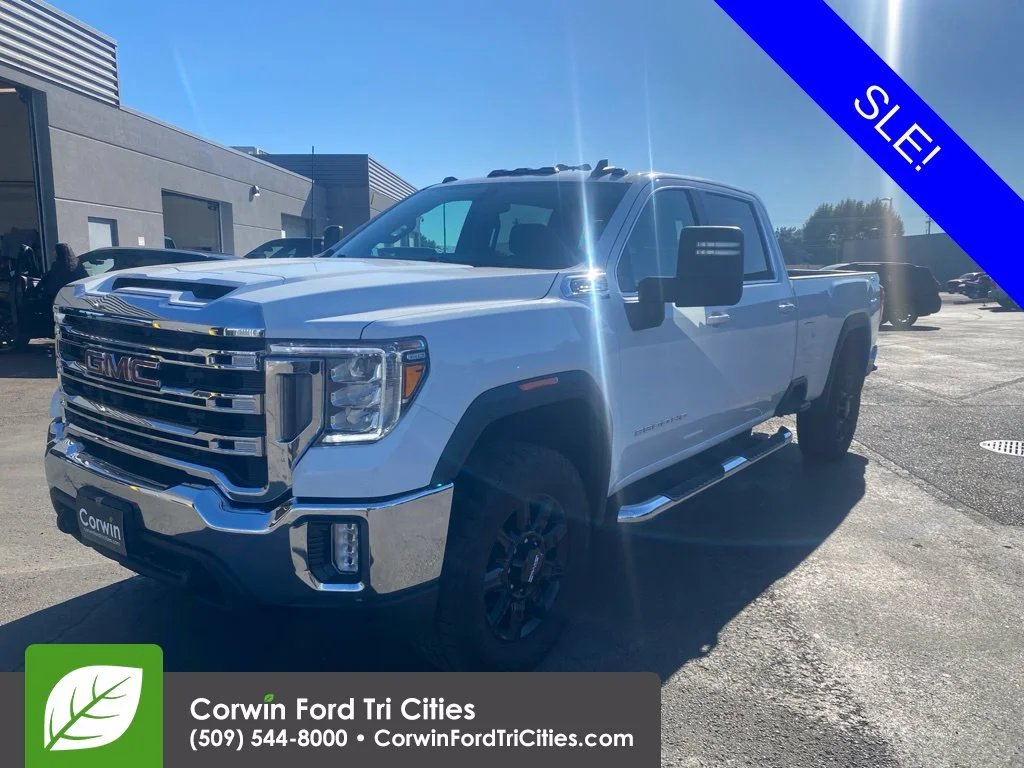 Used 2022 Summit White GMC SLE image 4