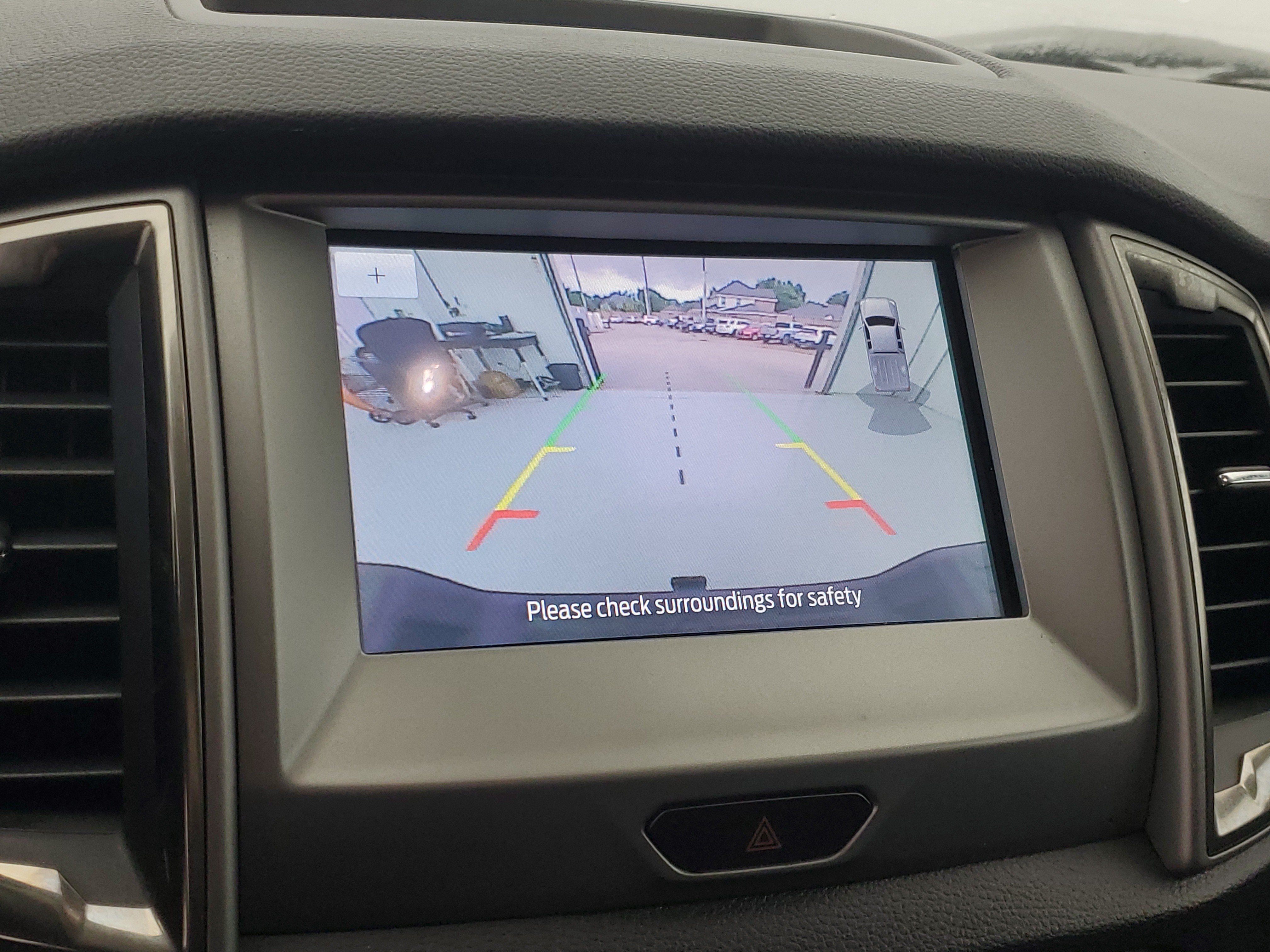 Used 2020 Magnetic Metallic Ford XLT image 26