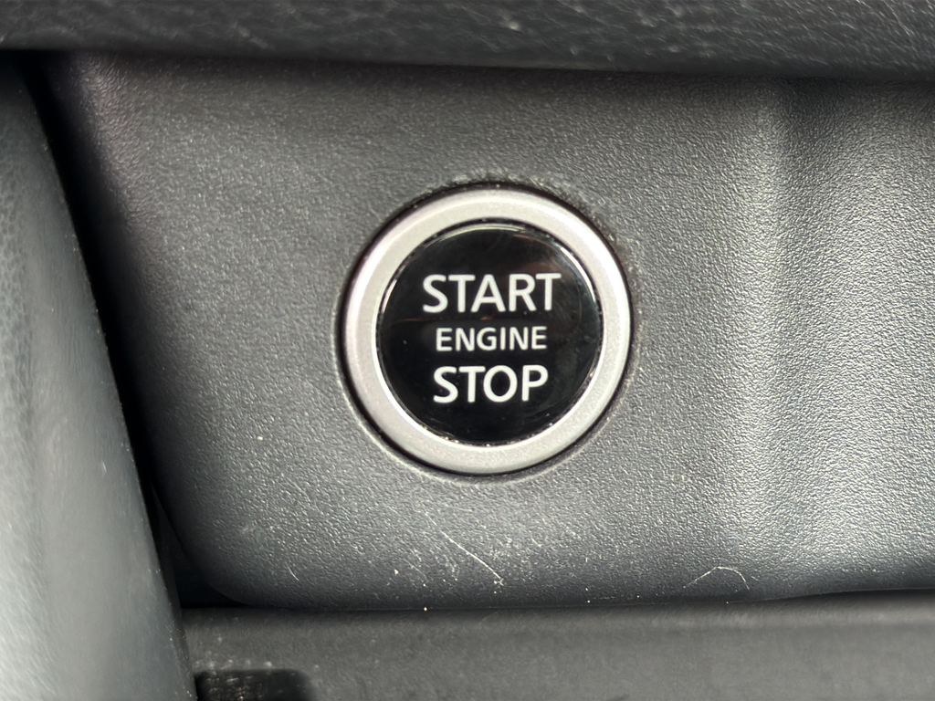 Used 2023 Gray Nissan SL image 38