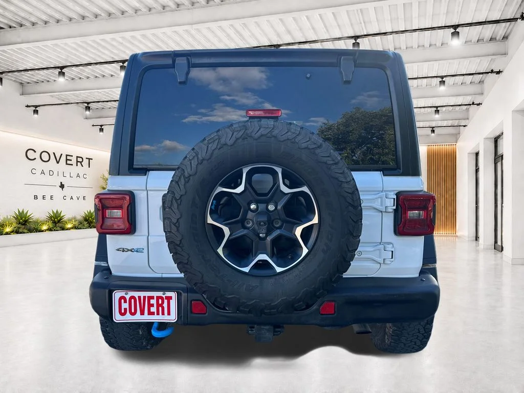 Used 2022 White Jeep Unlimited Rubicon 4xe image 12