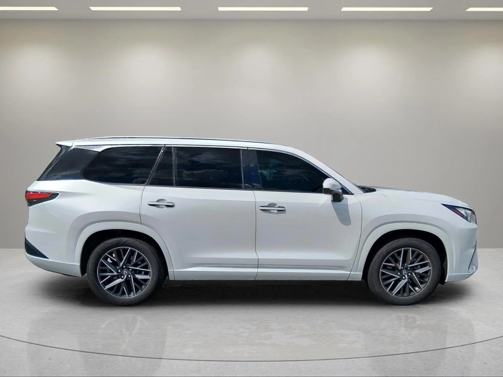 Used 2025 Wind Chill Pearl Lexus TX 350 Premium image 6