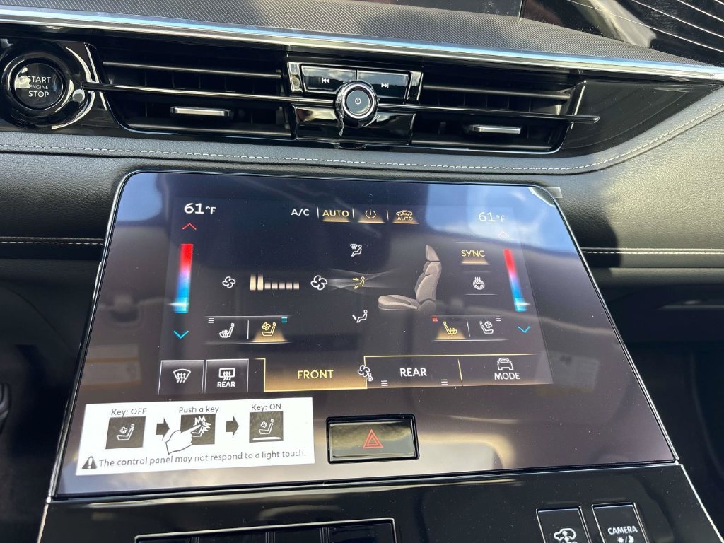 New 2027 White INFINITI LUXE image 20