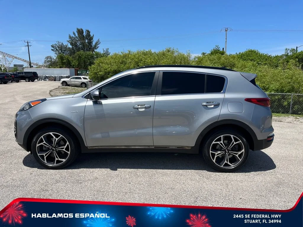 Used 2022 Gray Kia SX Turbo image 4