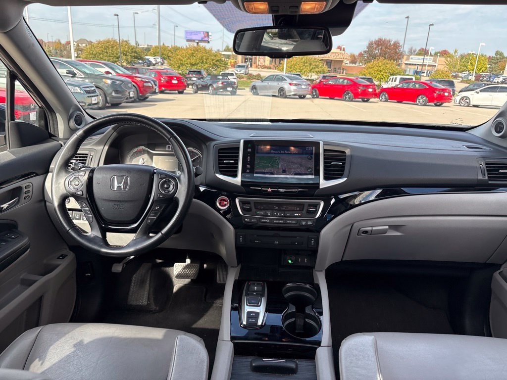 Used 2016 Blue Honda Touring image 37