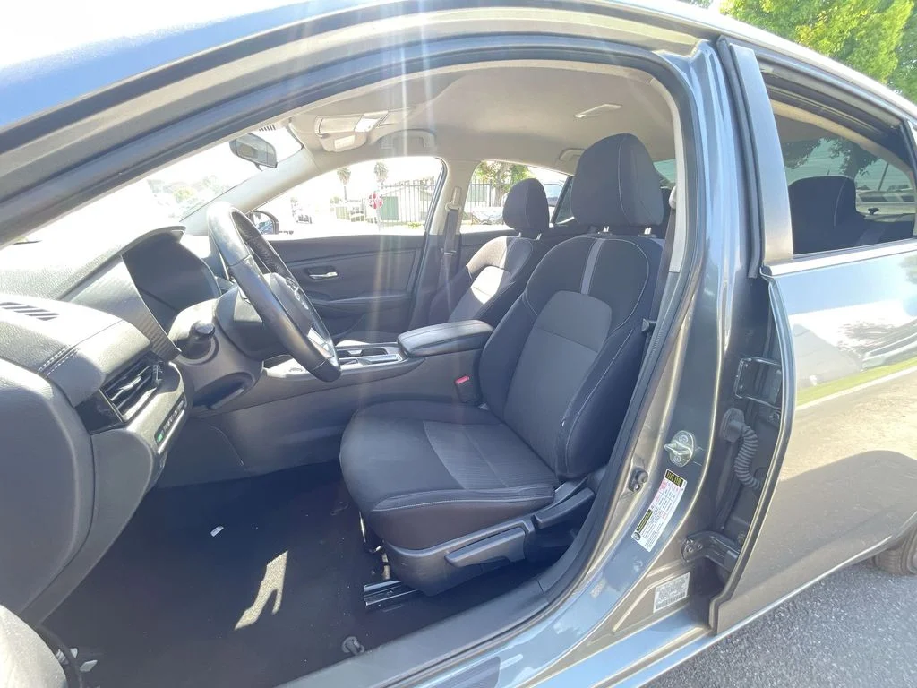 Used 2020 Gray Nissan SV image 13