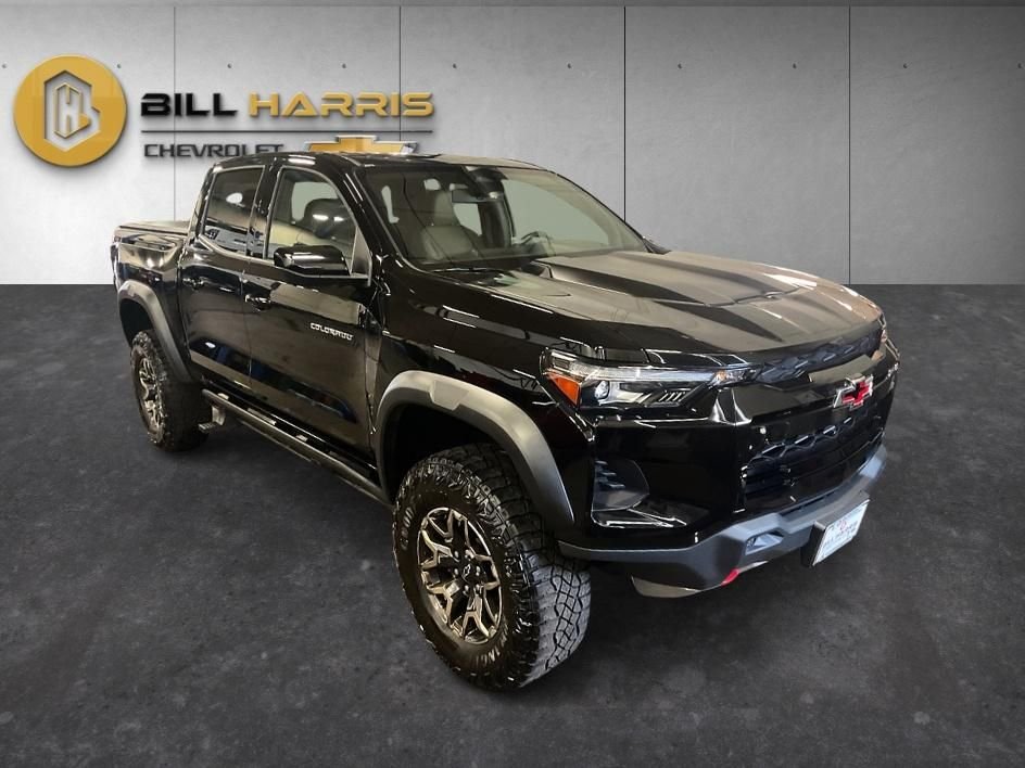 Used 2024 Black Chevrolet ZR2 image 7