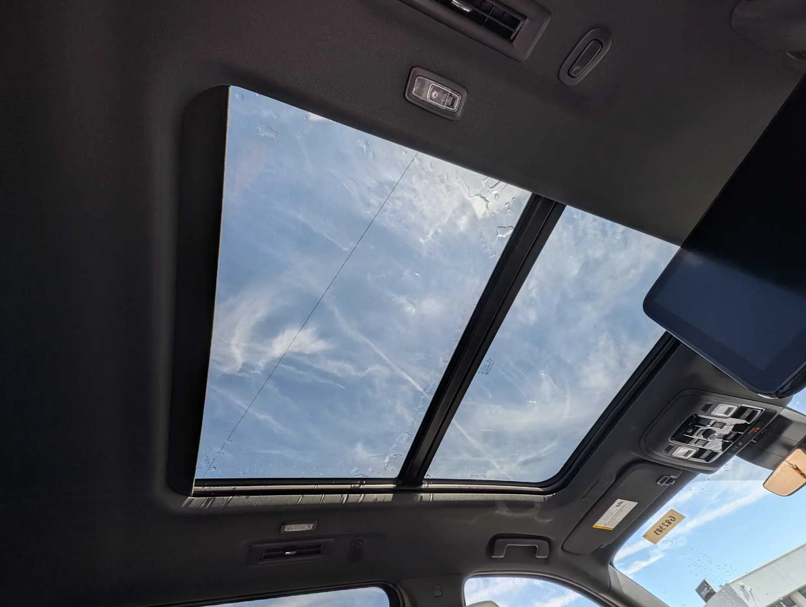 2026 GMC Yukon XL Elevation - Photo 16