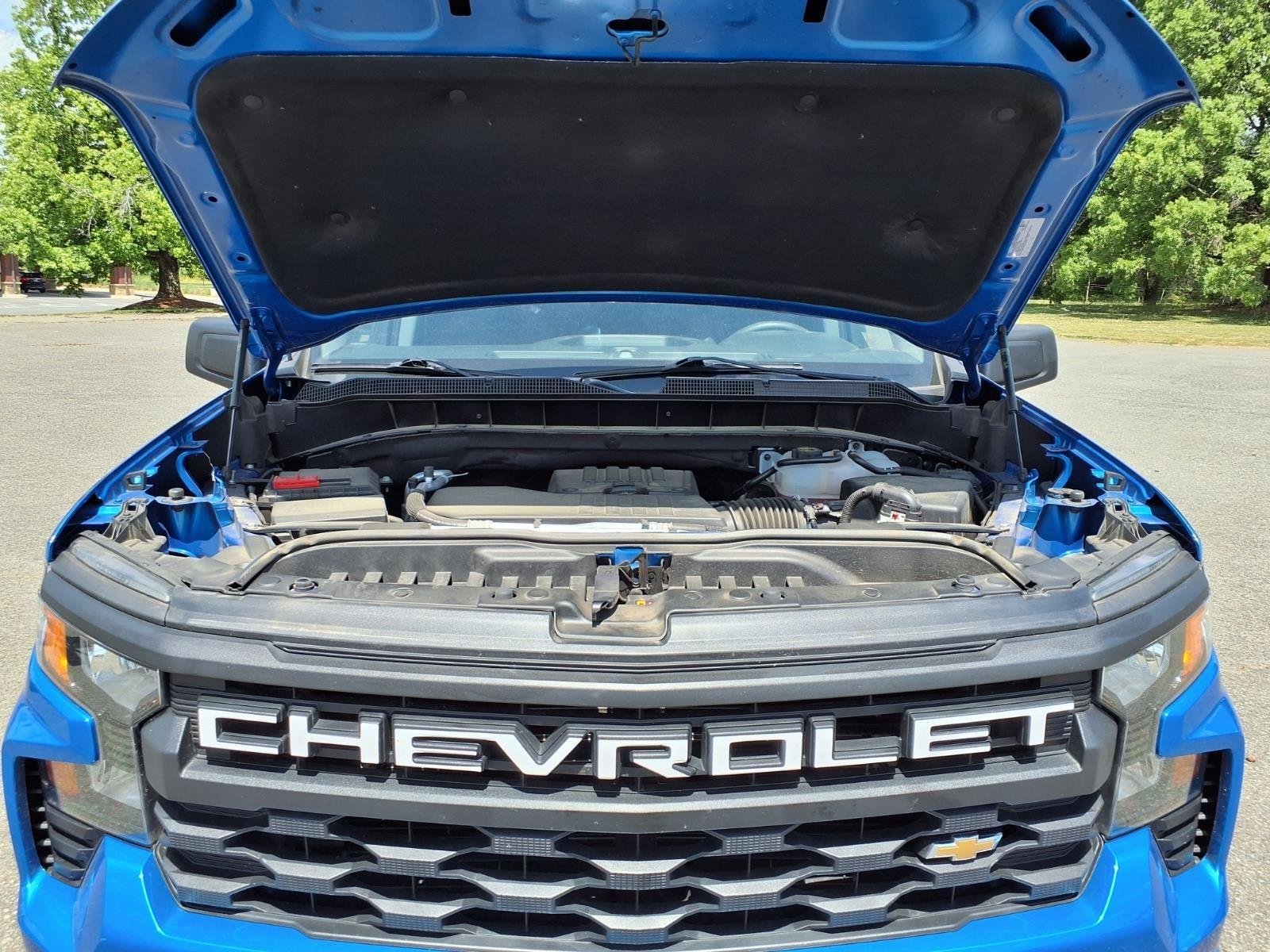Used 2025  CHEVROLET CUSTOM image 28