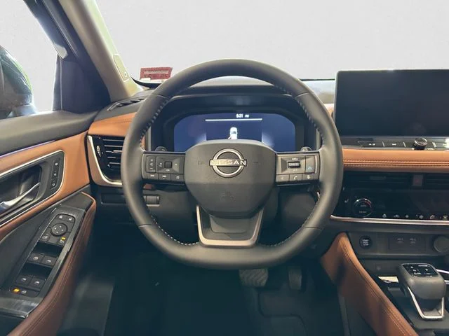 New 2026 Black Nissan Platinum image 12