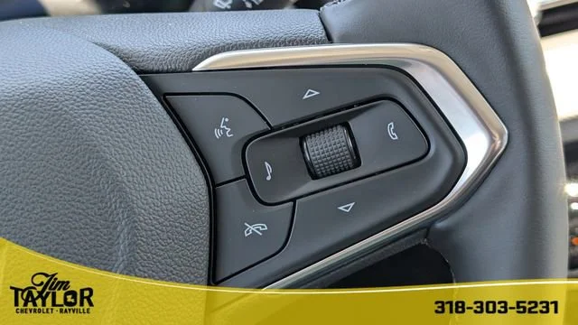 New 2026 Summit White Chevrolet LT image 27